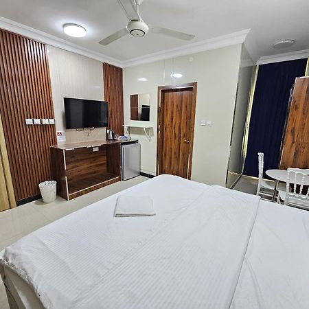 Al Rayyan Hotel Apartments Muscat Seeb ภายนอก รูปภาพ