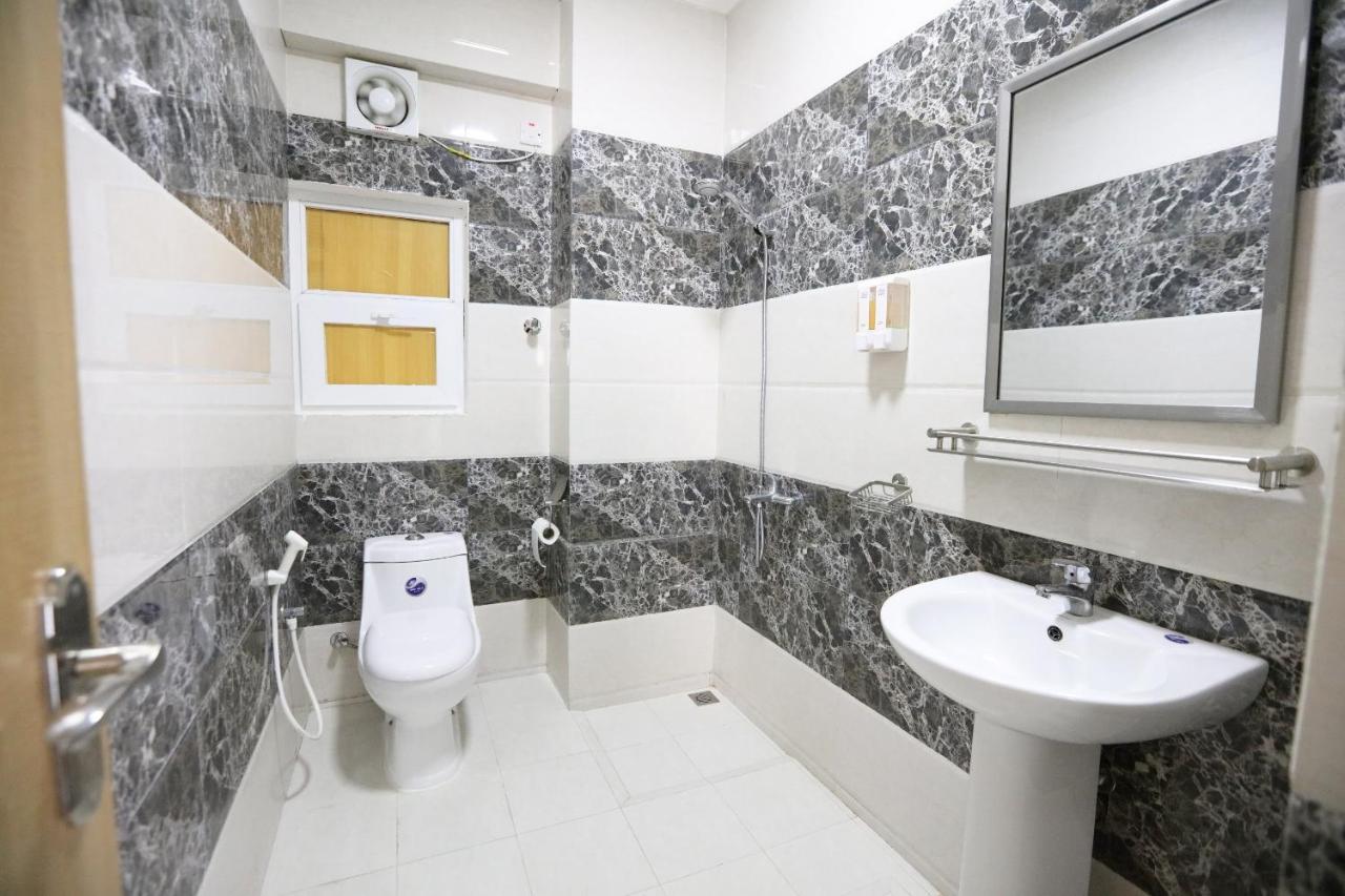 Al Rayyan Hotel Apartments Muscat Seeb ภายนอก รูปภาพ